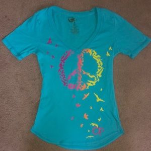 ❤️LAST CHANCE!!! Turquoise tropical bird peace symbol top